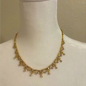 Elegant Gold Necklace with Crystal Accents